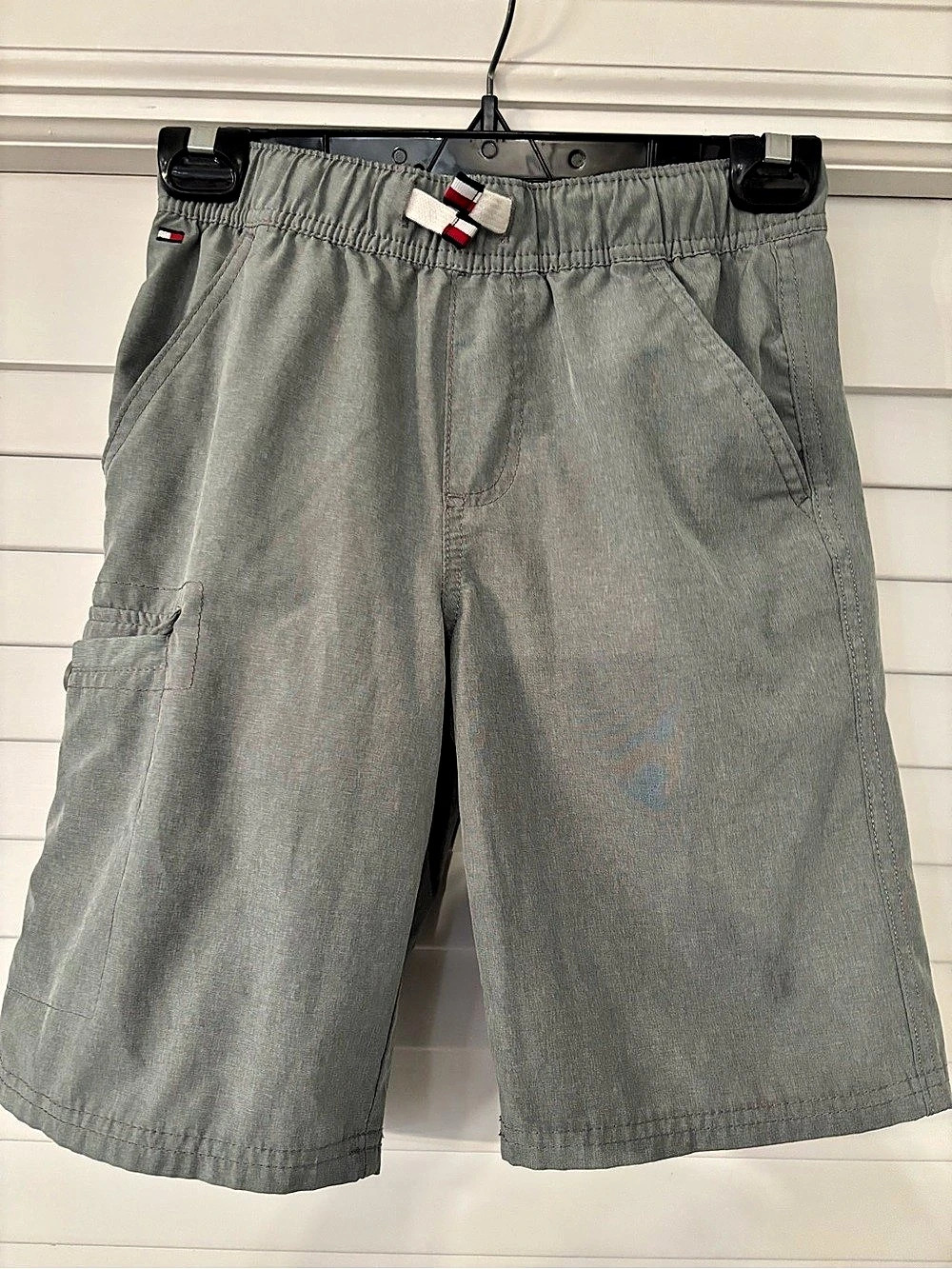 Tommy Hilfiger Kids Gray Casual Shorts Size Medium (12/14) Like New